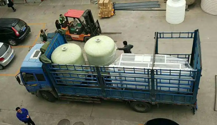 5吨反渗透水处理设备卸车